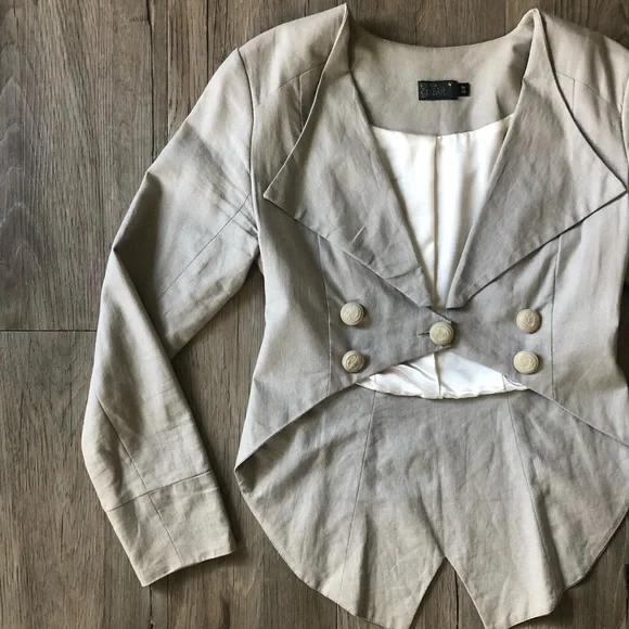 Eve Gravel Tailored Blazer - Picture 2 of 9